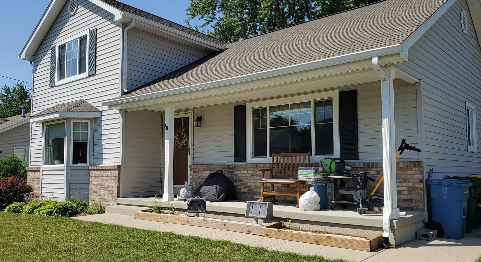 Why Choose HomeReModelingsContractors for Gutter Repair?